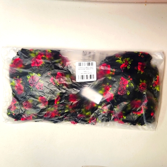 ❤️NWT VINTAGE TORRID LINGERIE - LIGHTLY LINED XO LACE LONGLINE BRALETTE FLORAL - Picture 4 of 12